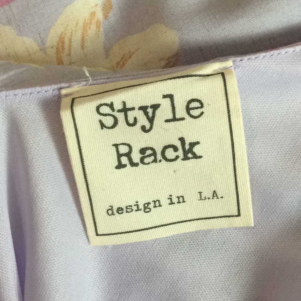 Style Rack design in L.A Romper - Picture 4 of 7